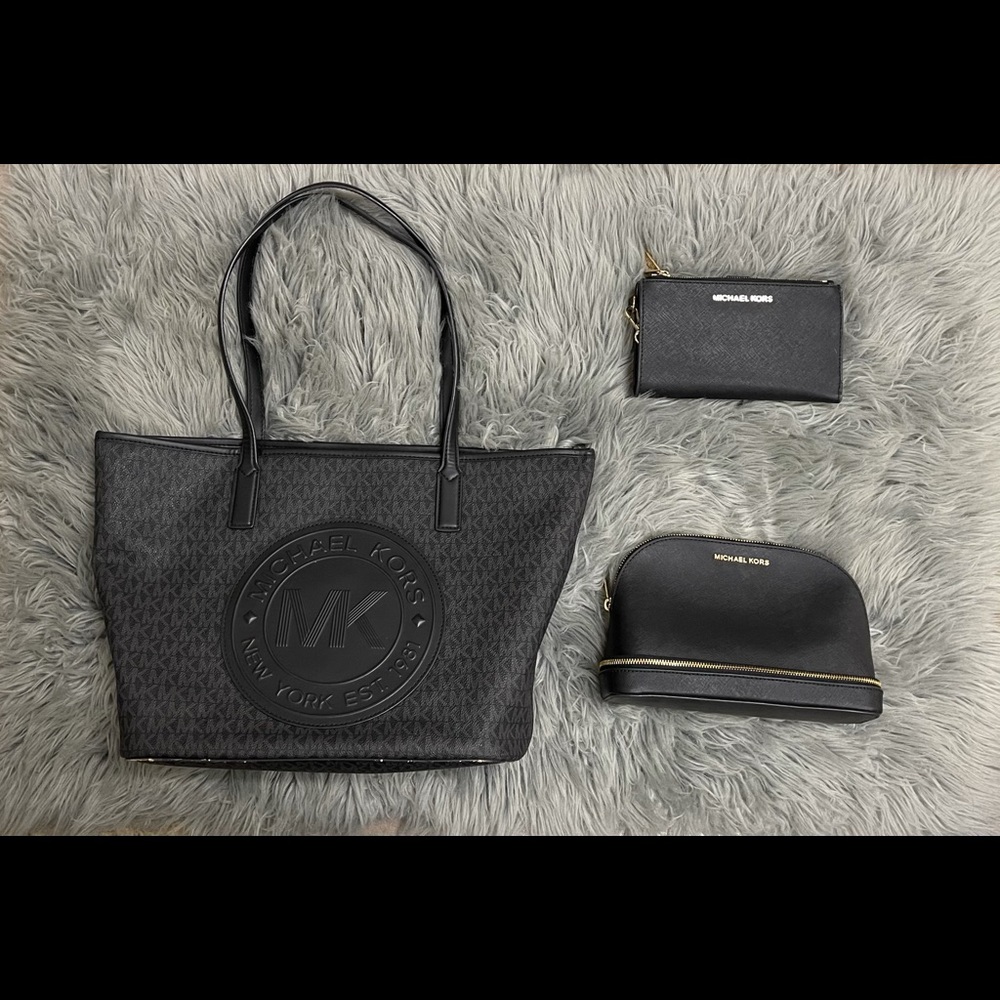 Michael Kors MK tote with wallet and cosmetic bag